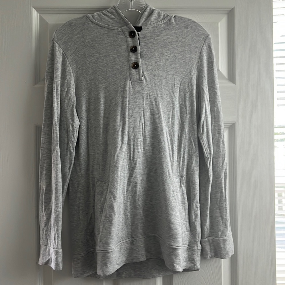 Market and Spruce light sweater with hoodie
